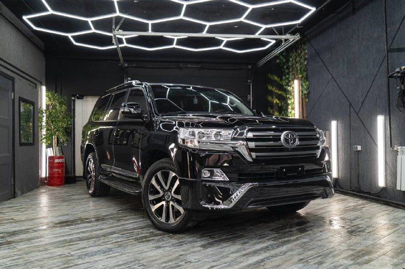 Toyota Land Cruiser 200 с обновлённой передней частью — пример рестайлинга PRO Service