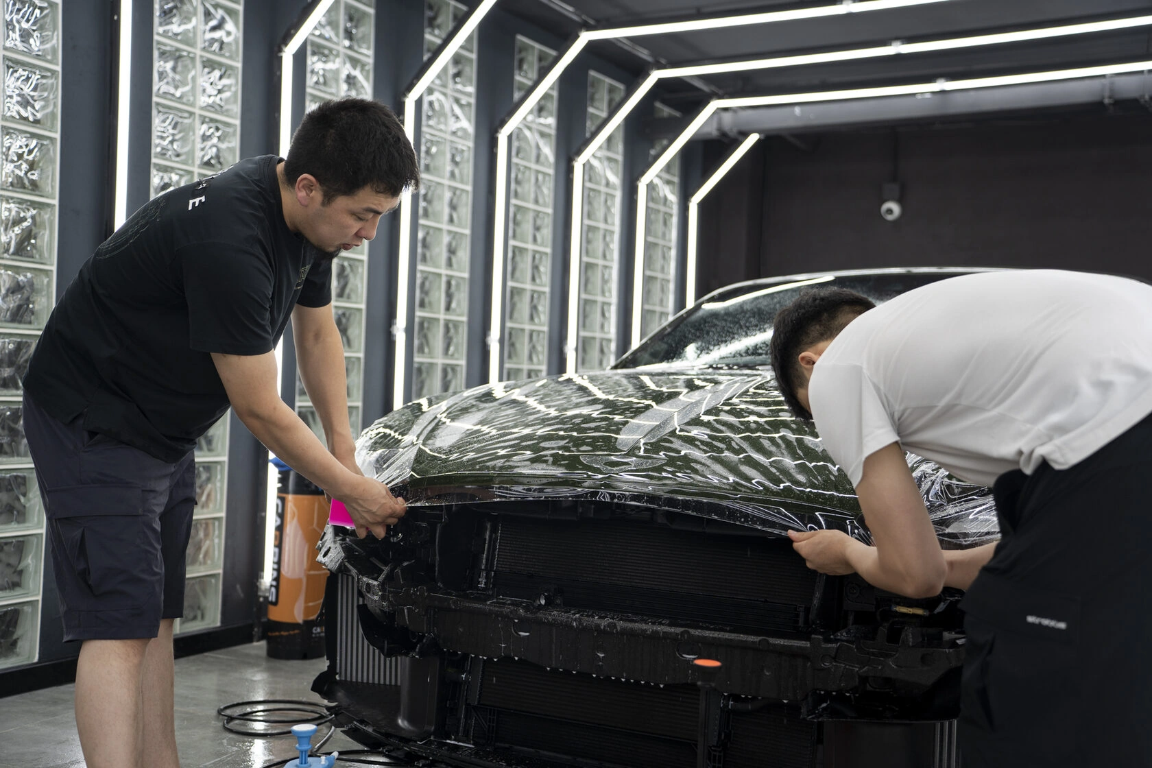 Bentley Continental GT — защитная оклейка: фото работы PRO Service — 4