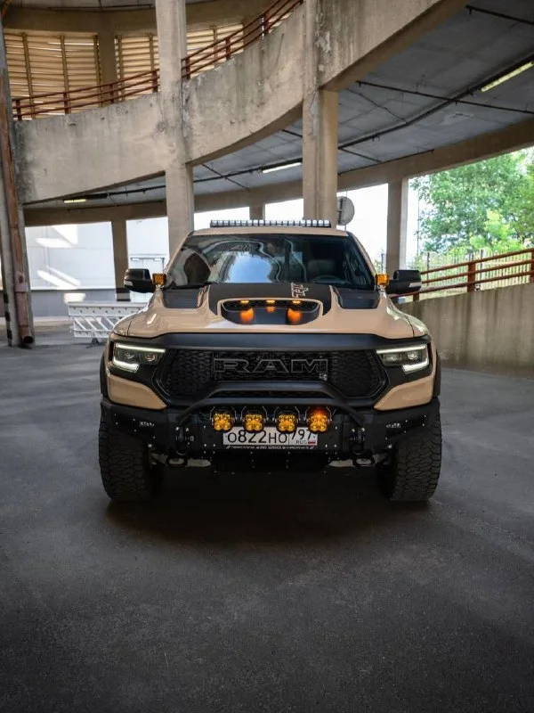 Ram TRX Desert Yellow — защитная плёнка, фото 1